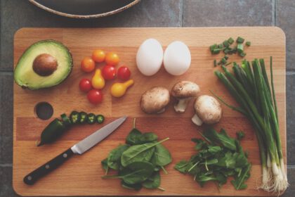 Schnarchen nicht mit der richtigen ernährung erfahre hier wie du es vermeiden kannst